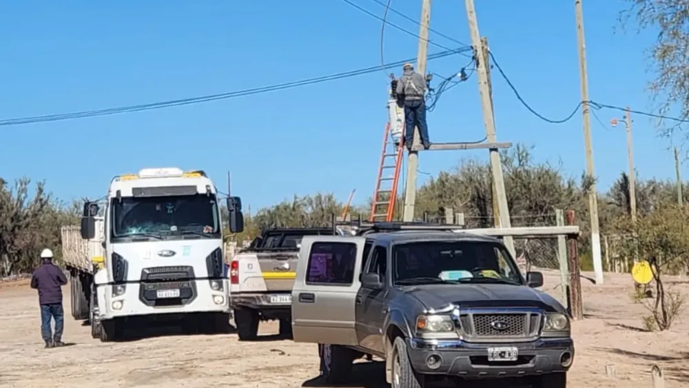 obra electrica en el secano