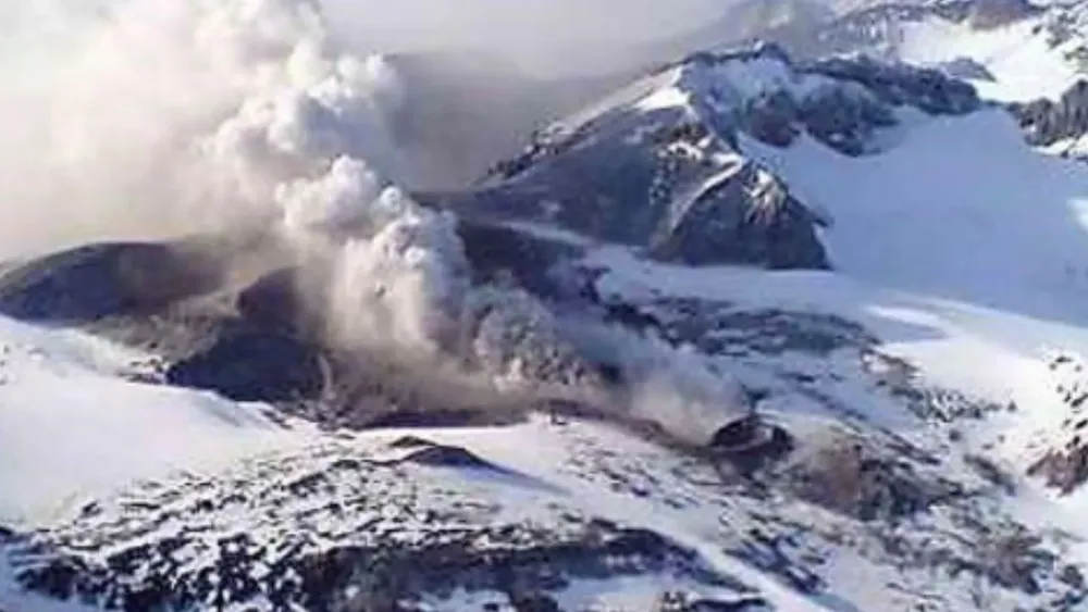 peteroa volcan